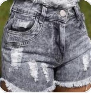 THE DISTRESSED SHREDDY BLUE JEAN SHORTS